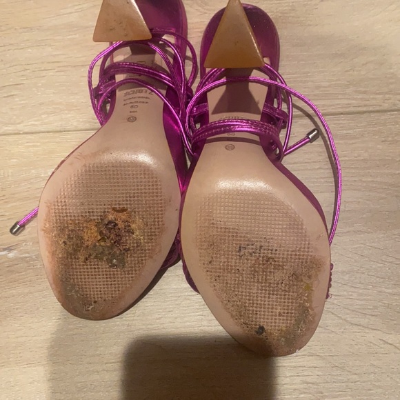 Schultz shoes - Picture 3 of 5